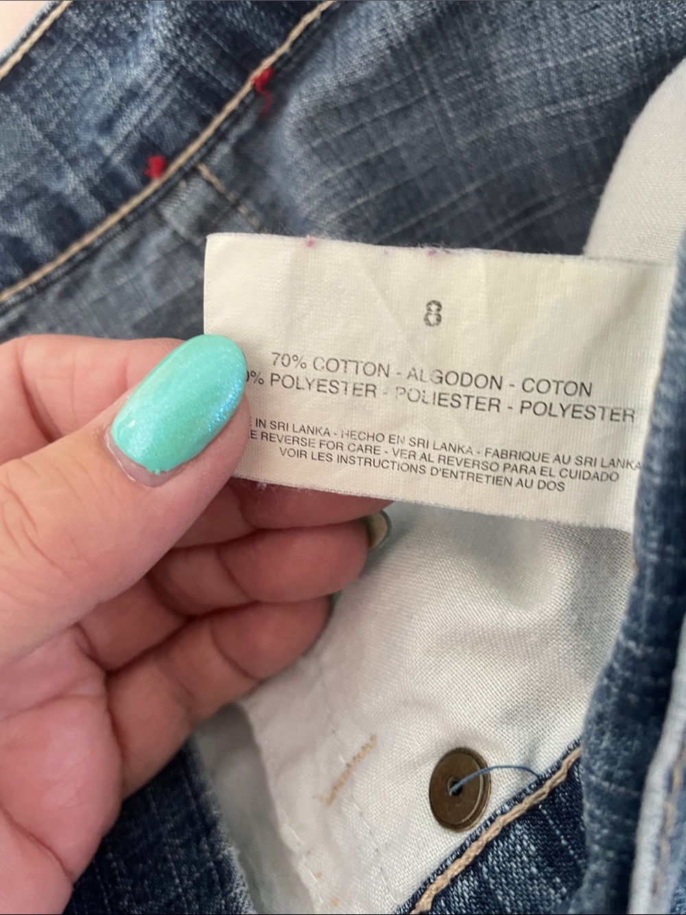 Gloria Vanderbilt Y2K Medium Blue Denim A-Line Skirt with Frayed Trim Sz 8 - Picture 4 of 5